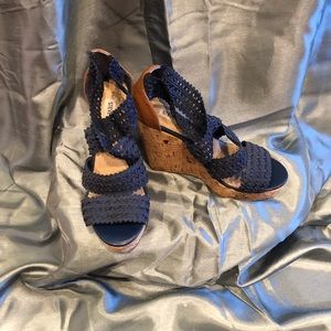 Steve Madden blue espadrille style cork shoes